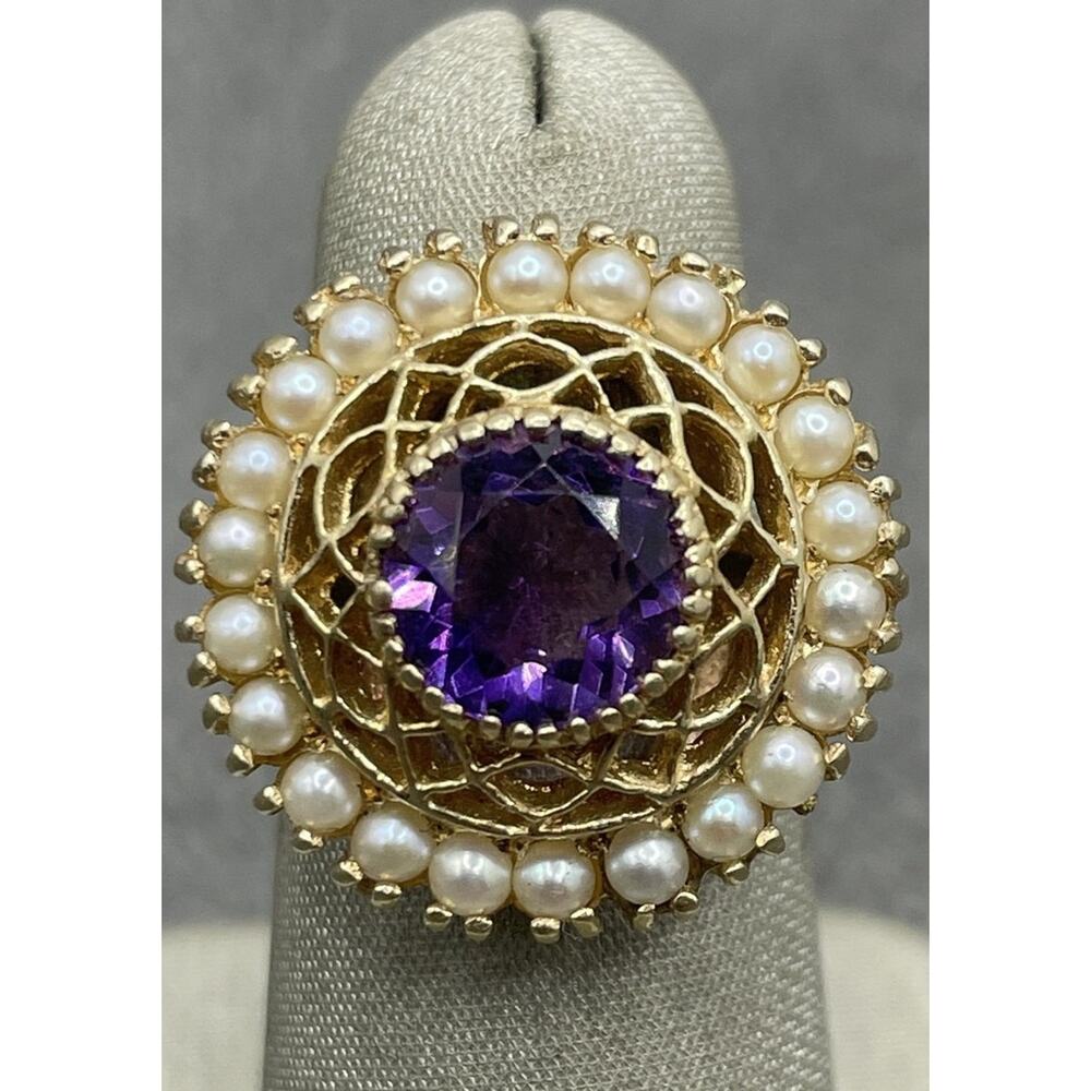 14K Yellow Gold Circular Seed Pearl & Purple Stone Ring (26888)